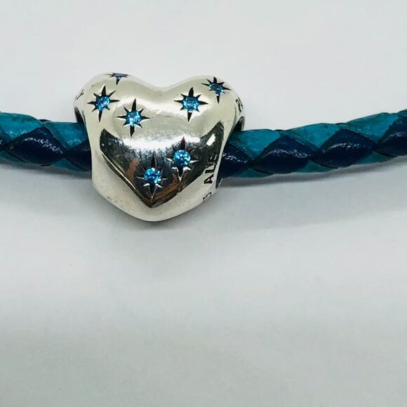 ✨✨Pandora Disney Cinderella's Dream Heart Charm - Picture 5 of 5